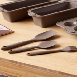 Gryteskje 27 cm silikon latte