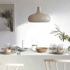 Gåsöga duk 150x250 cm beige