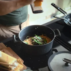 Hard Face gryte 5L med lokk