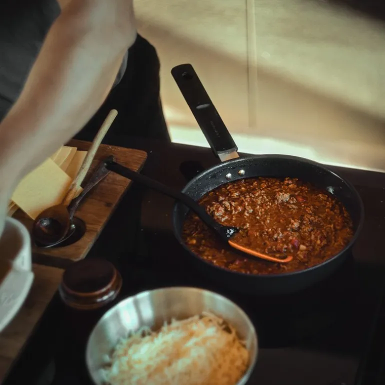 Hard Face keramisk traktørpanne m/lokk 24 cm