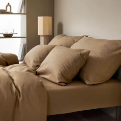Harmoni sengetøy 140x220 cm gyllen beige