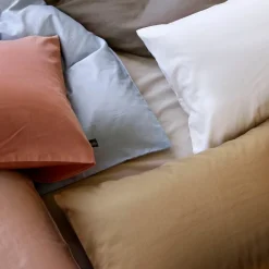 Harmoni sengetøy 140x220 cm gyllen beige