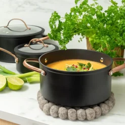 Hotspot bordskåner 21 cm beige