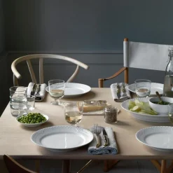 Hvit Riflet Halvblonde tallerken 27 cm