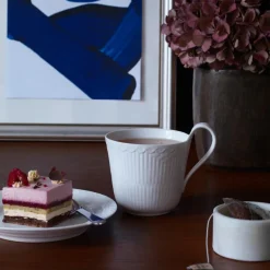 Hvit Riflet Halvblonde tallerken 17 cm