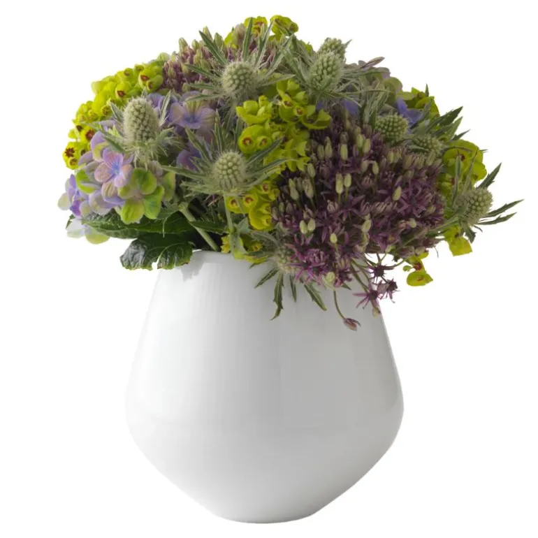 Hvit Riflet vase 15 cm
