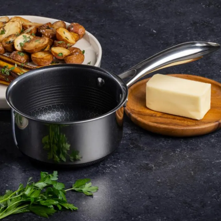 Hybrid kasserolle med lokk 1L sølv/svart