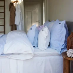 Icons pinpoint sengetøy 140x200 cm hvit