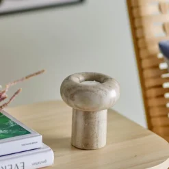 Isabea telysholder 12 cm marmor natur