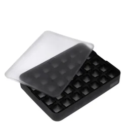 Isbitform terninger m/ lokk 2X2 cm svart