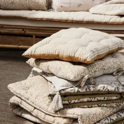 Ivenne sittepute 45x45 cm oker