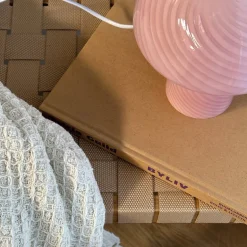 Jenny sopplampe 23 cm lyserød