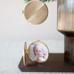 Julepynt medaljong m/fotoramme 7x7 cm søster gull