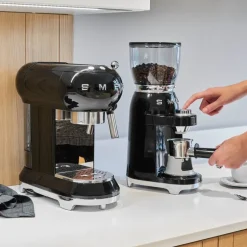 Kaffekvern CGF01 svart