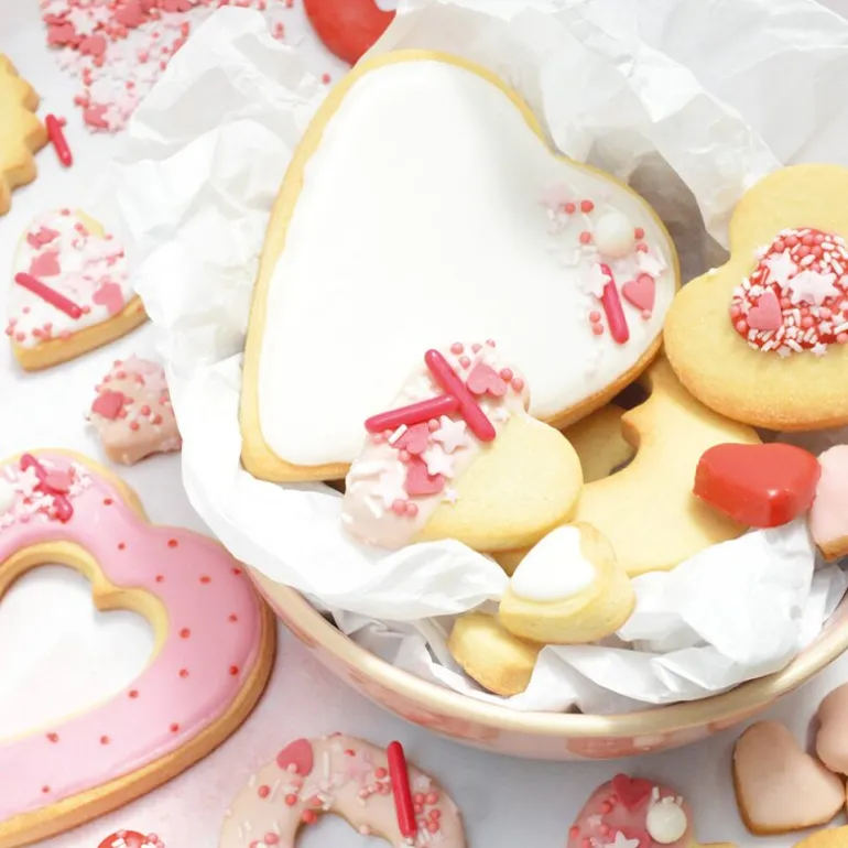 Kakestrø kuler/staver/sprinkel 70 g rosa/hvit/mørk rosa