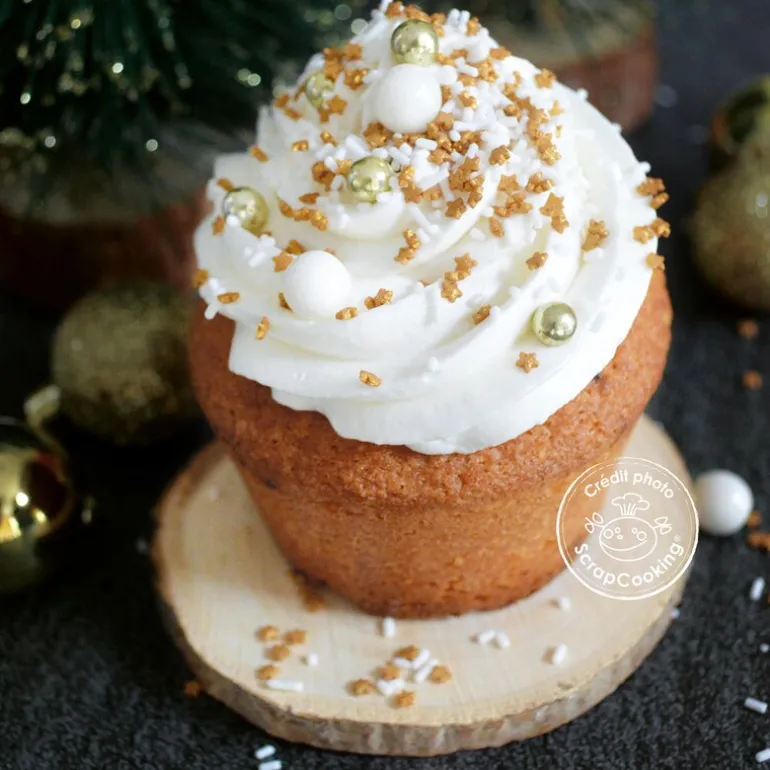 Kakestrø små kuler 80 g hvit/gull/sølv