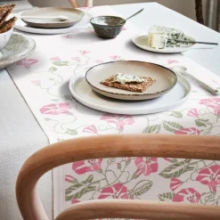 Åkervinda bordløper 35x120 cm rosa