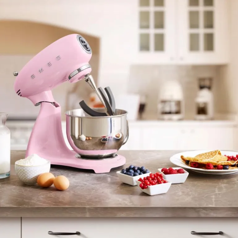 Kjøkkenmaskin SMF03 4,8 L rosa