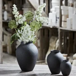 Knabstrup vase 27 cm svart