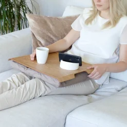 Laptray knebrett 46x38 cm piltre/sand