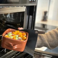 Leather gryteklut 21x21 cm svart