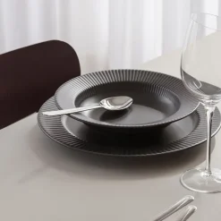 Legio Nova dyp tallerken 22 cm svart