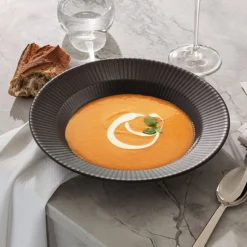 Legio Nova dyp tallerken 25 cm svart