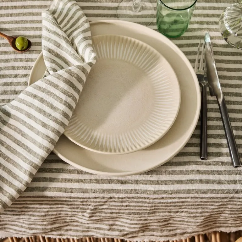 Leon duk 145x145 spice