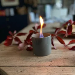 Lilly bordlykt 8 cm mørkegrå