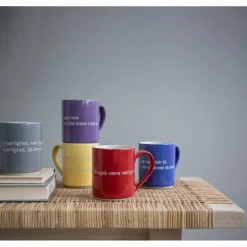 Lindgren krus "Gi barna kjærlighet" grå