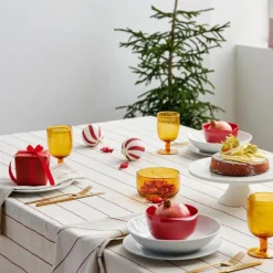 Line duk 140x220 cm offwhite/red