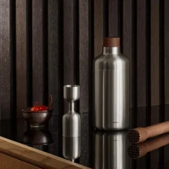 Liquid Lounge cocktail målebeger