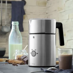 Lono melke- og sjokoladeskummer 650W