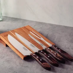 Magnetisk knivholder med kniver brun