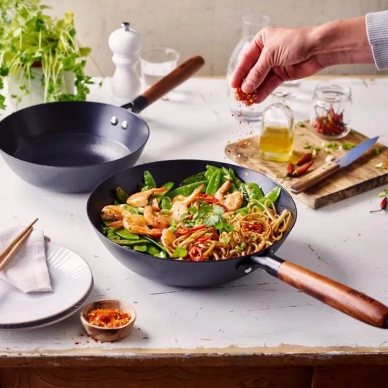 Mandala wok 24 cm svart