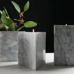 Marmaros lysestake 15 cm hvit