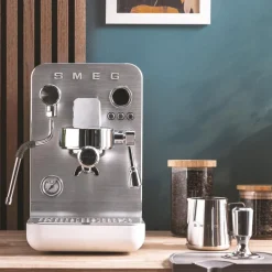 Minipro espressomaskin EMC02 1,7L hvit