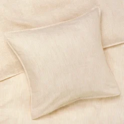 Monochrome Lines sengetøy 140x220 cm oker/hvit