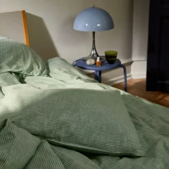 Monochrome Lines sengetøy 140x220 cm grønn/hvit