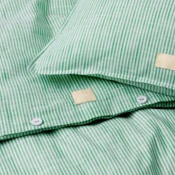 Monochrome Lines sengetøy 140x220 cm grønn/hvit