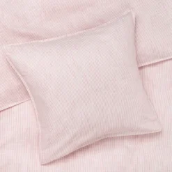 Monochrome Lines sengetøy 140x220 cm rosa/hvit