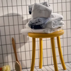 Mummi badehåndkle 70x140 cm Mummipappa grå