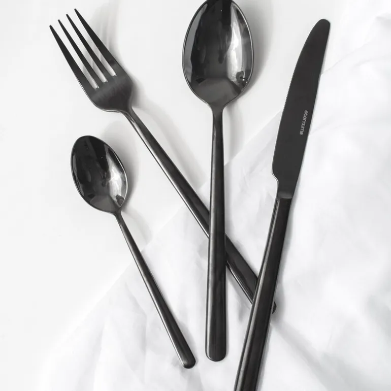 Nardo bestikksett 16 deler svart