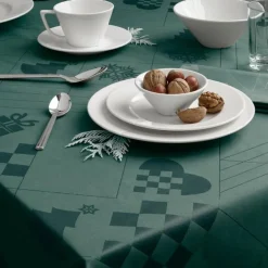 Natale juleduk i damask 150x320 cm grønn