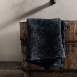 Nella håndkle vaflet 50x70 cm blue