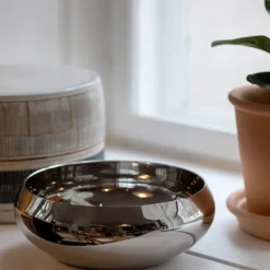 Nest skål 23 cm polert