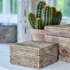 Norah oppbevaringsboks m/lokk 18x18 cm natur