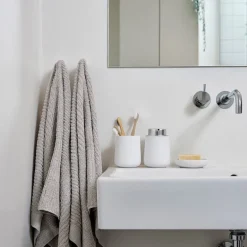 Nova såpedispenser hvit