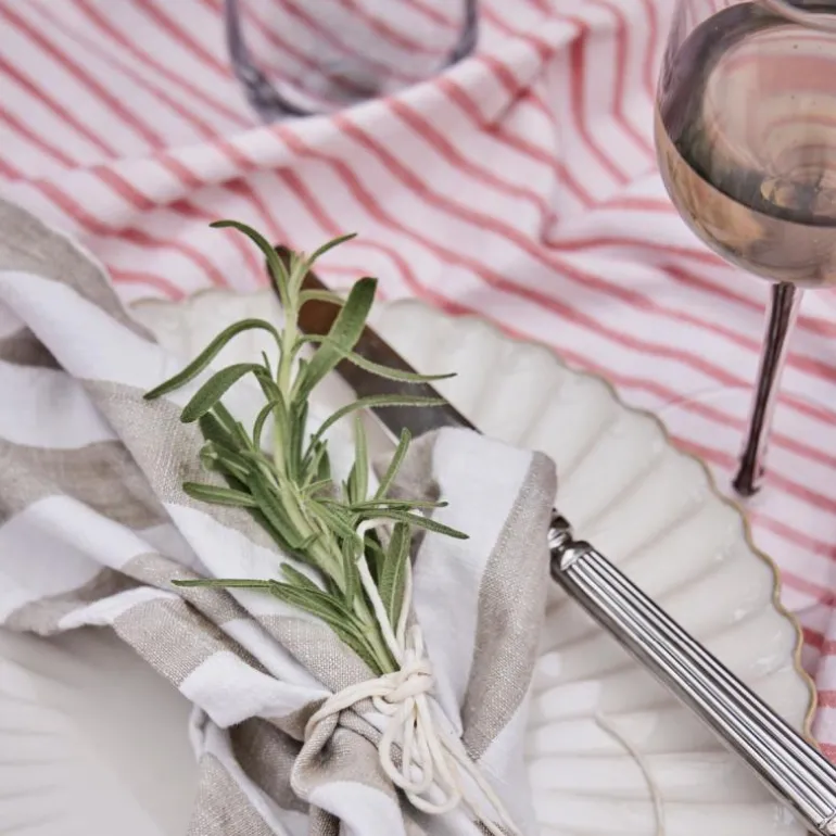 Olivia duk 220x140 cm hvit/mørk korall