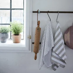 Olivia kjøkkenhåndkle 70x50 cm brede striper hvit/sand